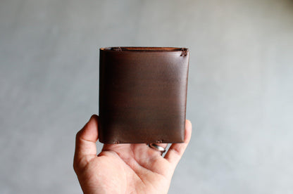 LOCUS-SW / 削ぎ落とした職人仕立ての折財布